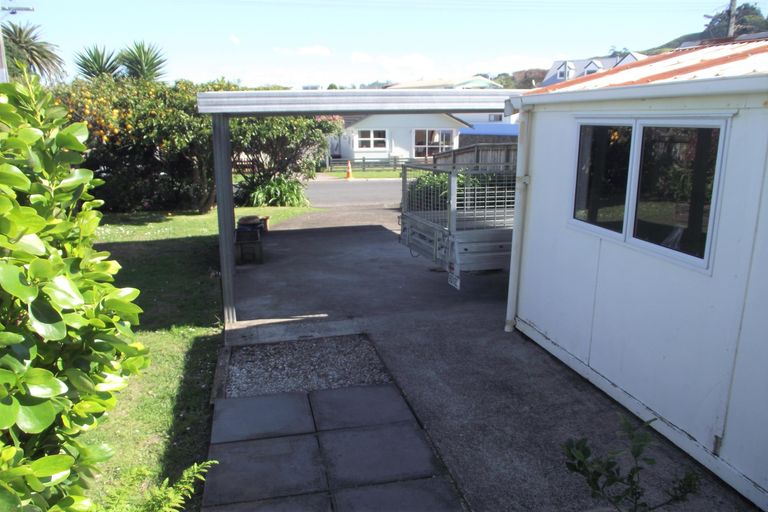 Photo of property in 6 Fyfe Road, Waihi Beach, 3611