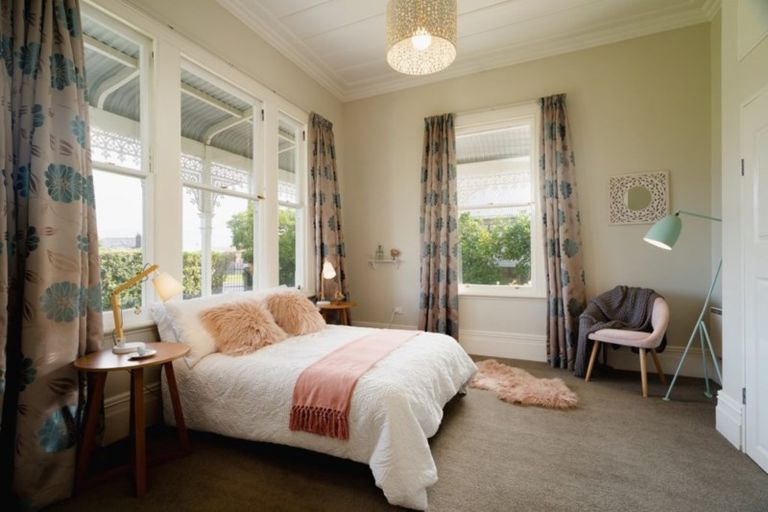 Photo of property in 73 Royal Crescent, Saint Kilda, Dunedin, 9012