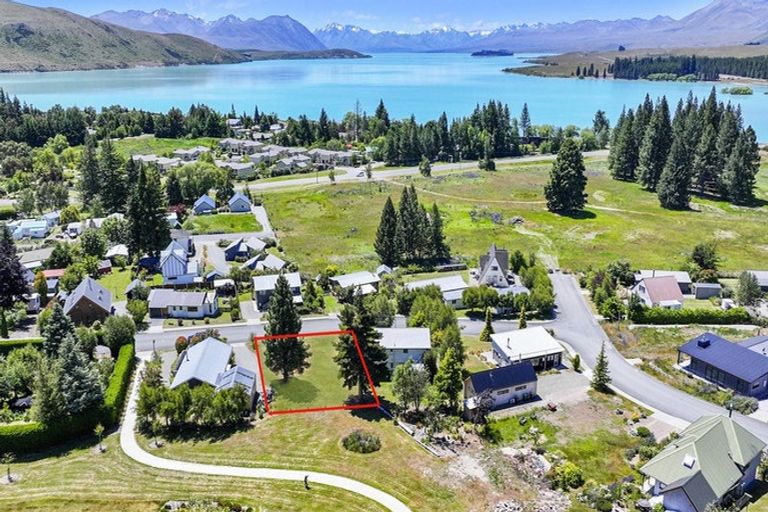 Photo of property in 6 Barbara Hay Street, Lake Tekapo, 7999