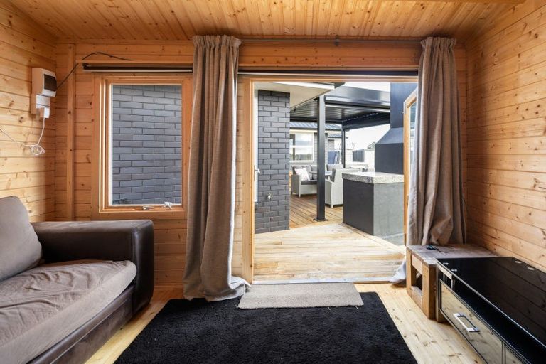 Photo of property in 15 Hyatt Close, Leamington, Cambridge, 3432