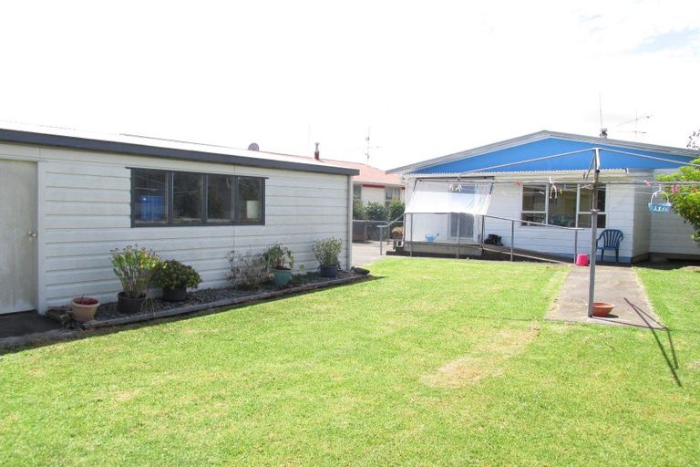 Photo of property in 9 Osler Street, Wairoa, 4108