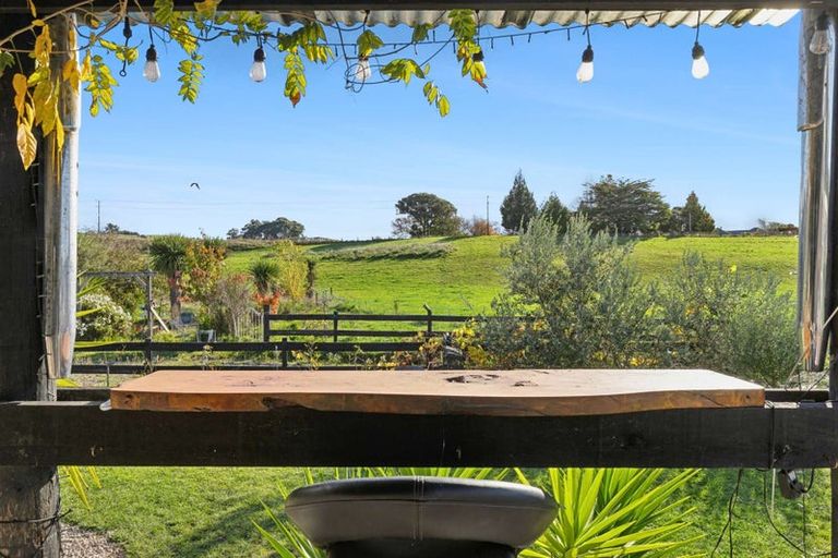 Photo of property in 15 Harley Road, Tasman, Upper Moutere, 7175