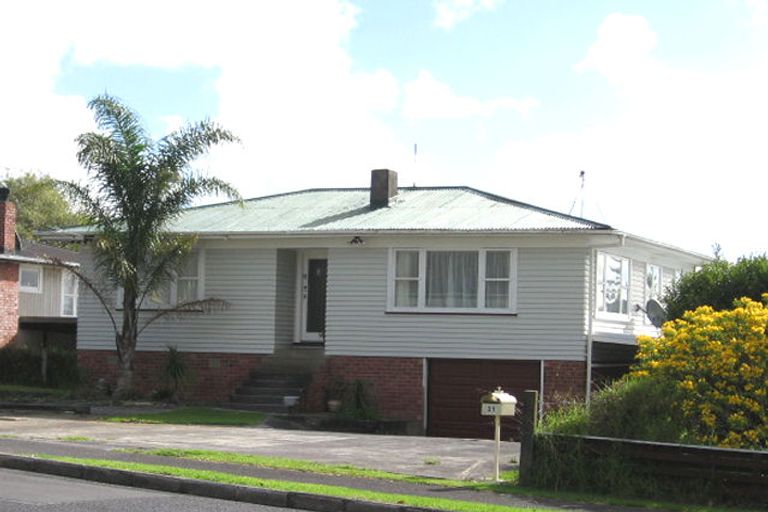 Photo of property in 31 Matipo Road, Te Atatu Peninsula, Auckland, 0610