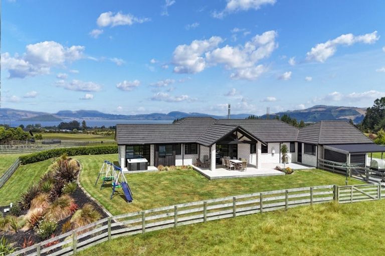 Photo of property in 66 Todd Duncan Drive, Hamurana, Rotorua, 3096