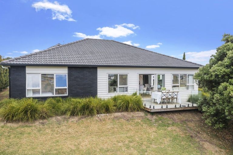 Photo of property in 31 Discovery Drive, Gulf Harbour, Whangaparaoa, 0930