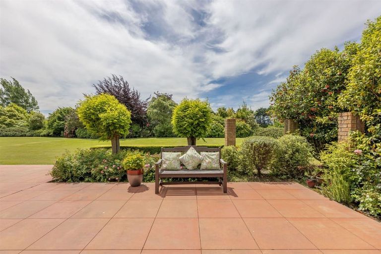 Photo of property in 518 Pound Road, Yaldhurst, Christchurch, 7676