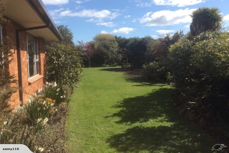 Photo of property in 10 Walker Place, Rangiora, 7400