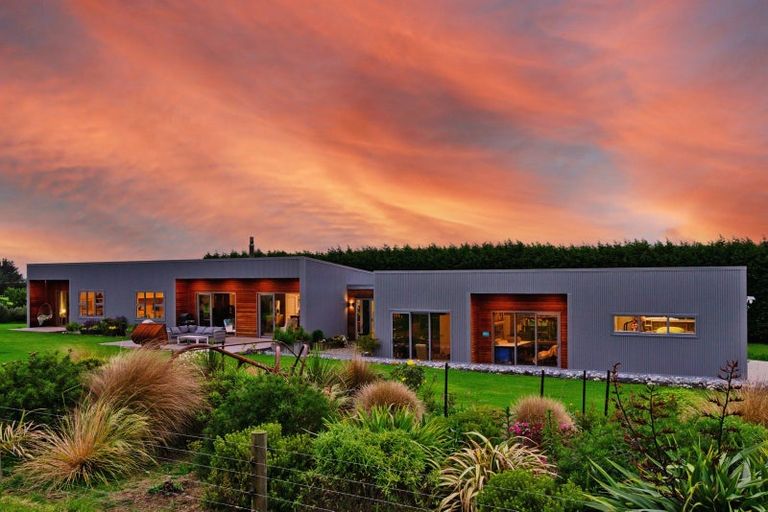 Photo of property in 124 Fairweather Road, Mill Road, Invercargill, 9872