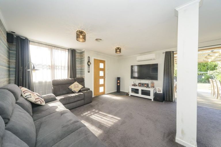 Photo of property in 93 Shamrock Street, Takaro, Palmerston North, 4412