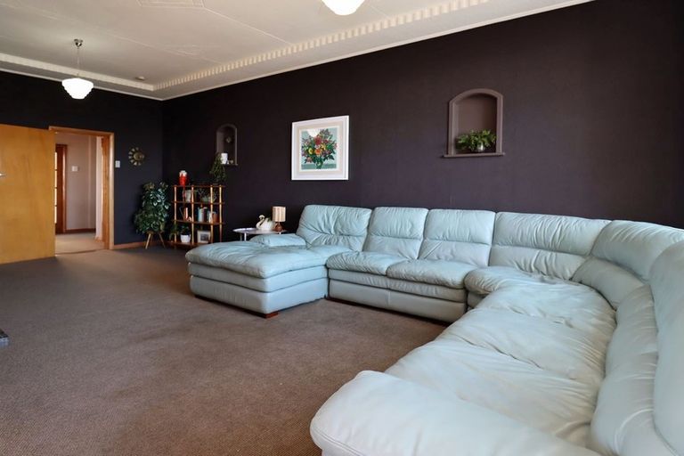Photo of property in 72 Tees Street, South Hill, Oamaru, 9400