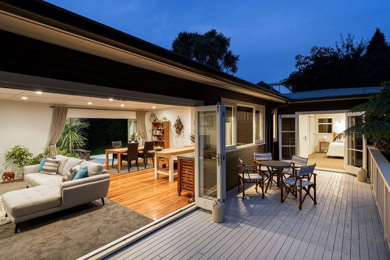 Photo of property in 7 Norfolk Road, Waipahihi, Taupo, 3330