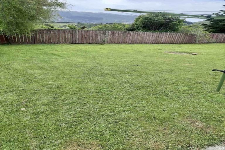 Photo of property in 90 Jamaica Drive, Grenada North, Wellington, 5028