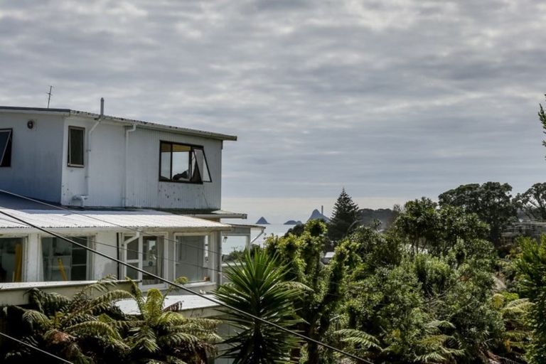 Photo of property in 17 Linda Street, Oakura, 4314