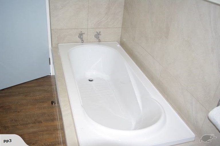 Photo of property in 1/54 Rajkot Terrace, Broadmeadows, Wellington, 6035