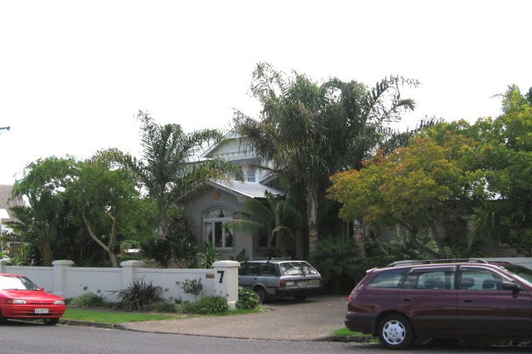 Photo of property in 7 Garden Terrace, Devonport, Auckland, 0624