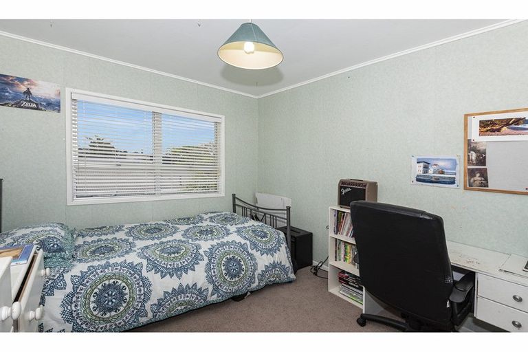 Photo of property in 1 Clarkson Crescent, Maunu, Whangarei, 0110