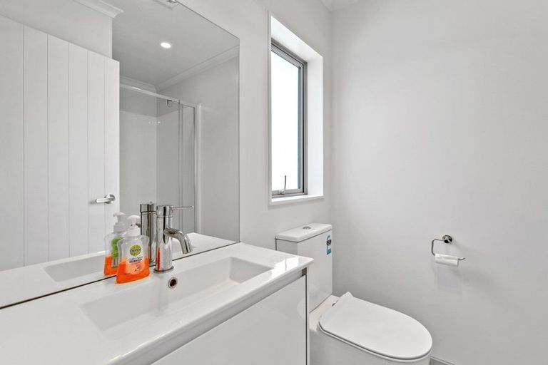 Photo of property in 10/47 Helena Road, Hillcrest, Hamilton, 3216