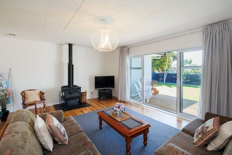Photo of property in 7 Goodwyn Crescent, Hokowhitu, Palmerston North, 4410