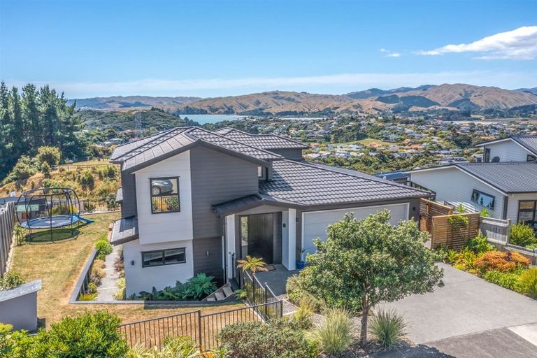 Photo of property in 20 Pacific View, Whitby, Porirua, 5024