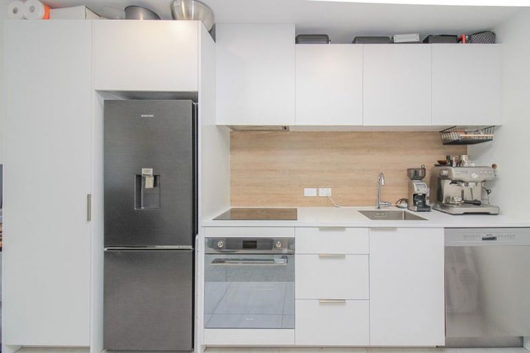 Photo of property in Pinnacle Apartments, W807/160 Victoria Street, Te Aro, Wellington, 6011