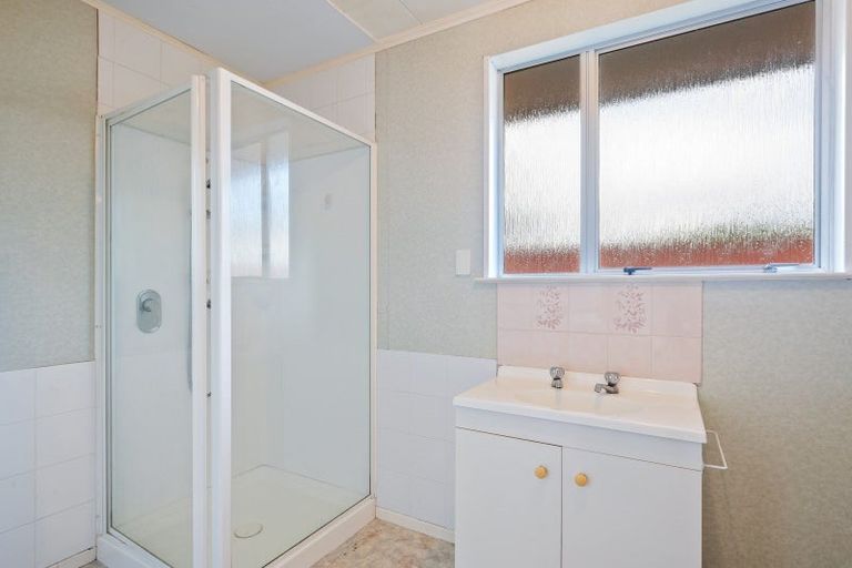 Photo of property in 74b Golders Road, Elderslea, Upper Hutt, 5018