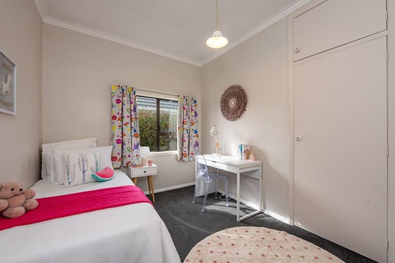 Photo of property in 42 Prospect Terrace, Johnsonville, Wellington, 6037