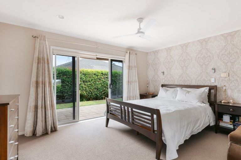 Photo of property in 34 Saint Heliers Place, Papamoa Beach, Papamoa, 3118