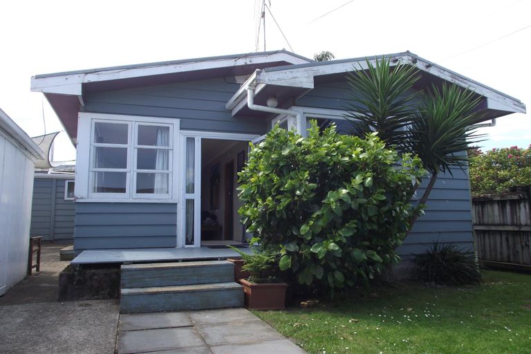 Photo of property in 6 Fyfe Road, Waihi Beach, 3611