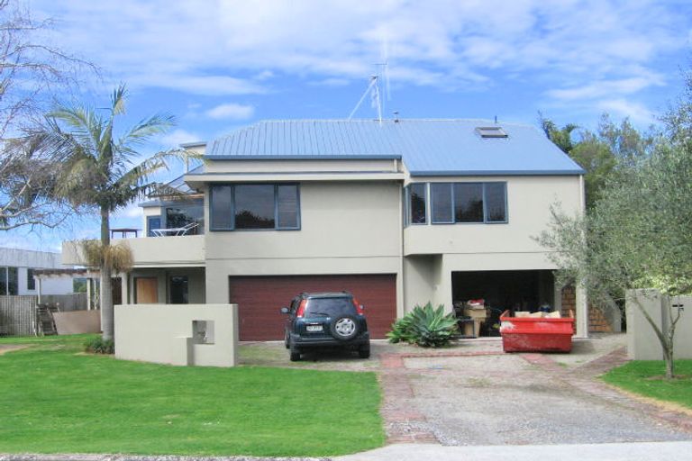 Photo of property in 2b Grace Road, Tauranga South, Tauranga, 3112