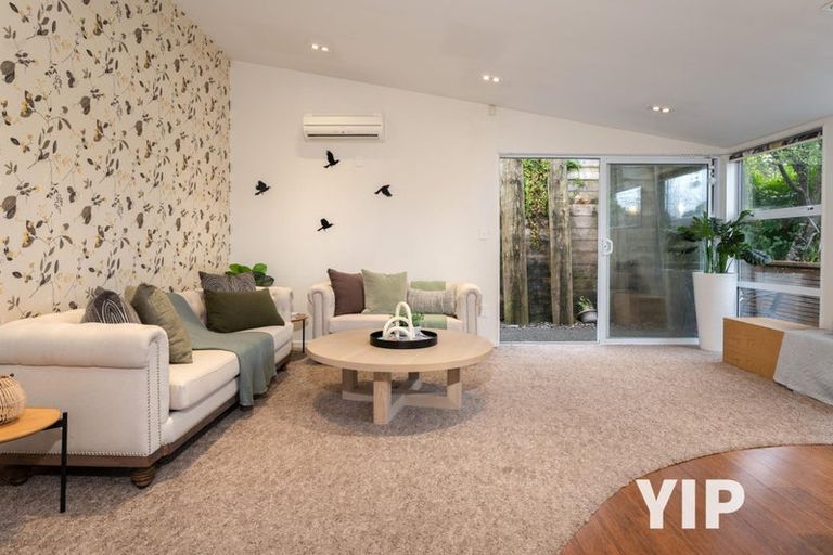 Photo of property in 8b Hollies Crescent, Johnsonville, Wellington, 6037