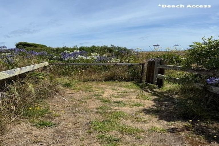 Photo of property in 144a Paetawa Road, Peka Peka, Waikanae, 5391