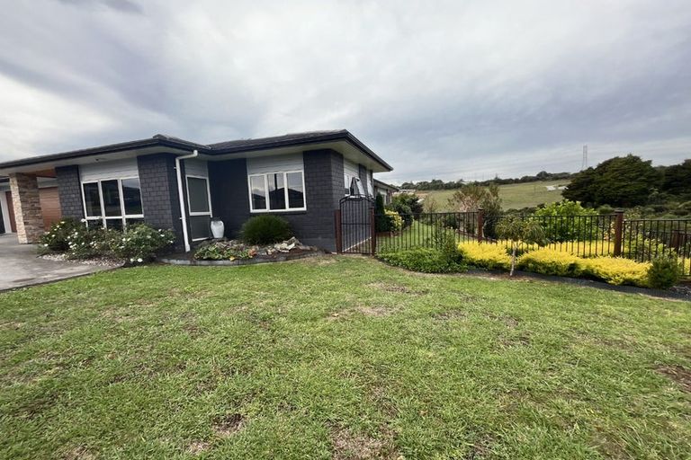 Photo of property in 90 Hillpark Drive, Pokeno, 2402