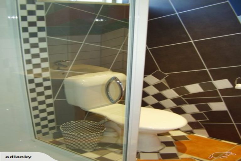 Photo of property in 27 Olliviers Road, Phillipstown, Christchurch, 8011