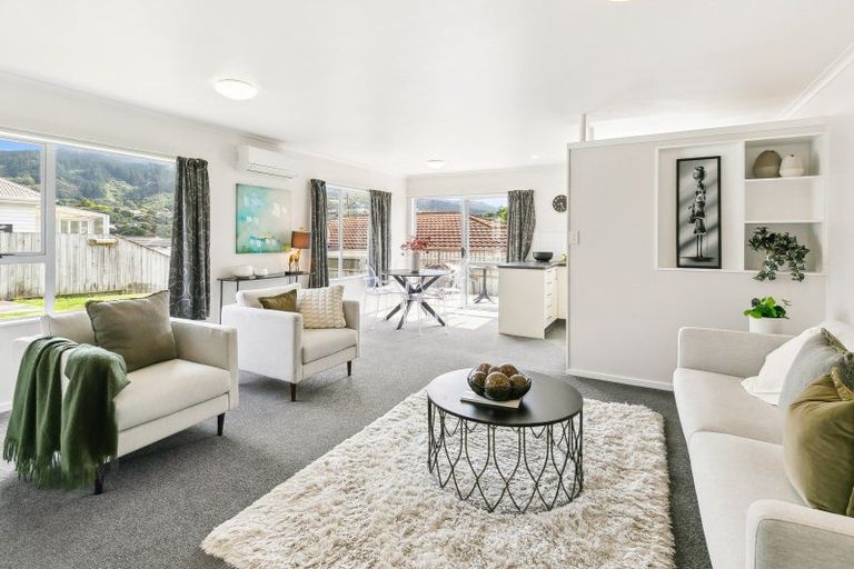 Photo of property in 26a Duncan Street, Tawa, Wellington, 5028