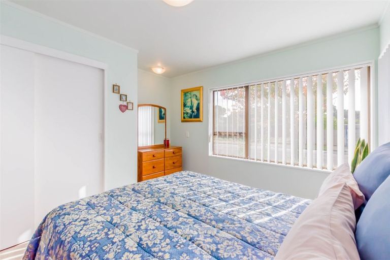 Photo of property in 78a Belvedere Avenue, Waikanae, 5036