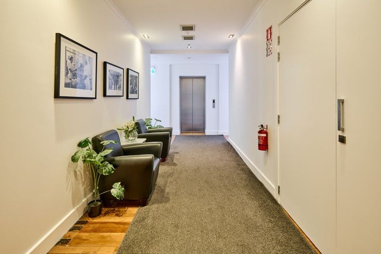 Photo of property in Augusta Apartments, 27/254 Willis Street, Te Aro, Wellington, 6011