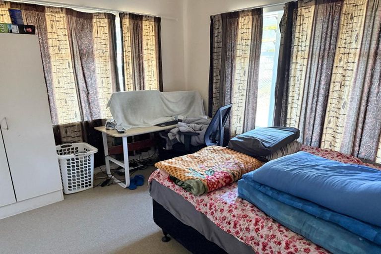 Photo of property in 90 Gardner Avenue, New Lynn, Auckland, 0600