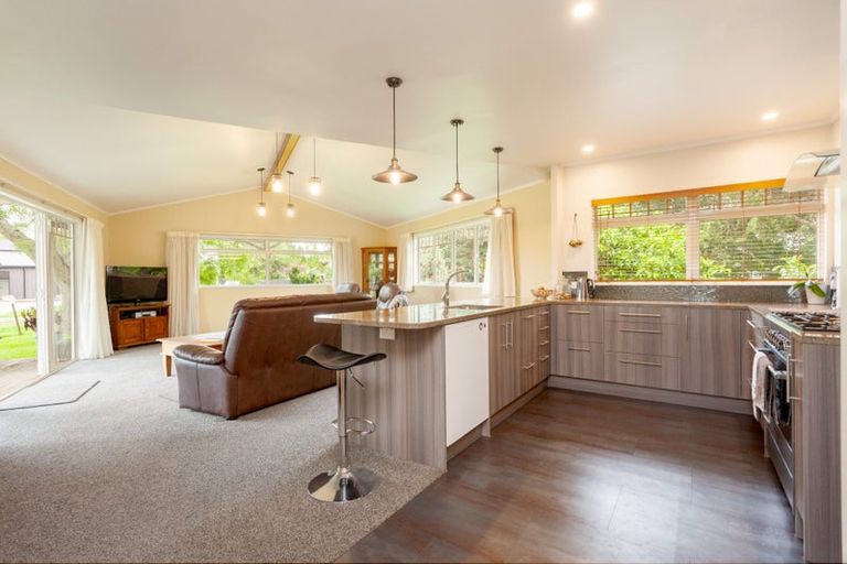 Photo of property in 206 Thornton Road, Cambridge, 3434