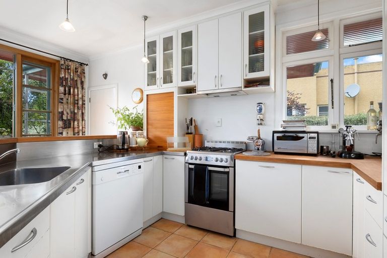 Photo of property in 34 District Road, Roseneath, Port Chalmers, 9023