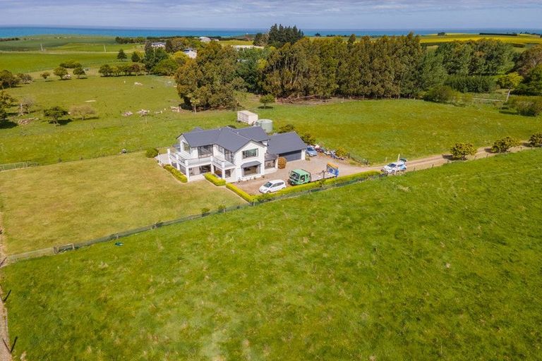 Photo of property in 33 Scarborough Road, Scarborough, Timaru, 7971
