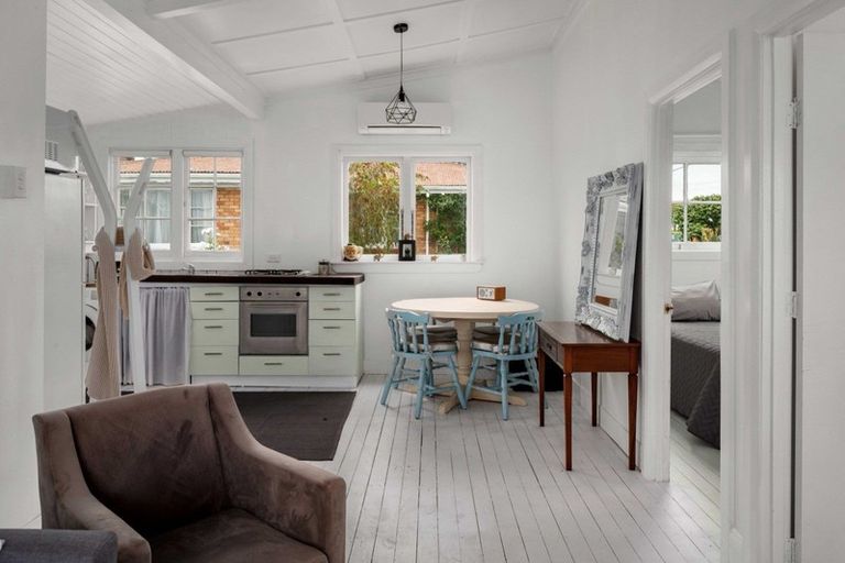 Photo of property in 9 George Street, Paeroa, 3600