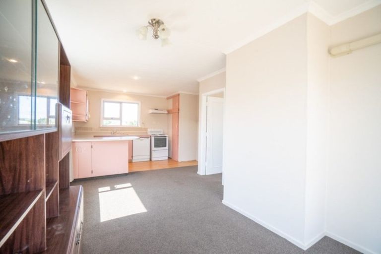 Photo of property in 26 Battersea Place, Roslyn, Palmerston North, 4414