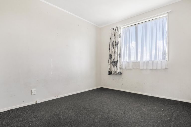 Photo of property in 1/14 Etherton Drive, Weymouth, Auckland, 2103