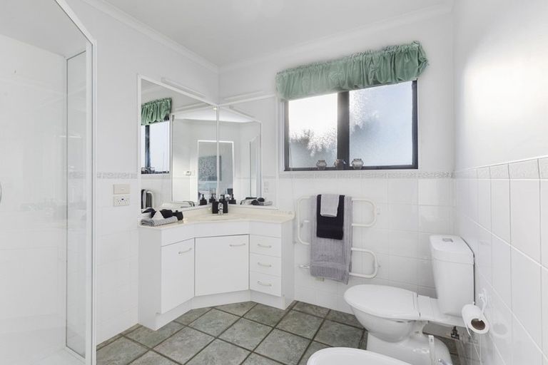 Photo of property in 3 Mabey Road, Avalon, Lower Hutt, 5011