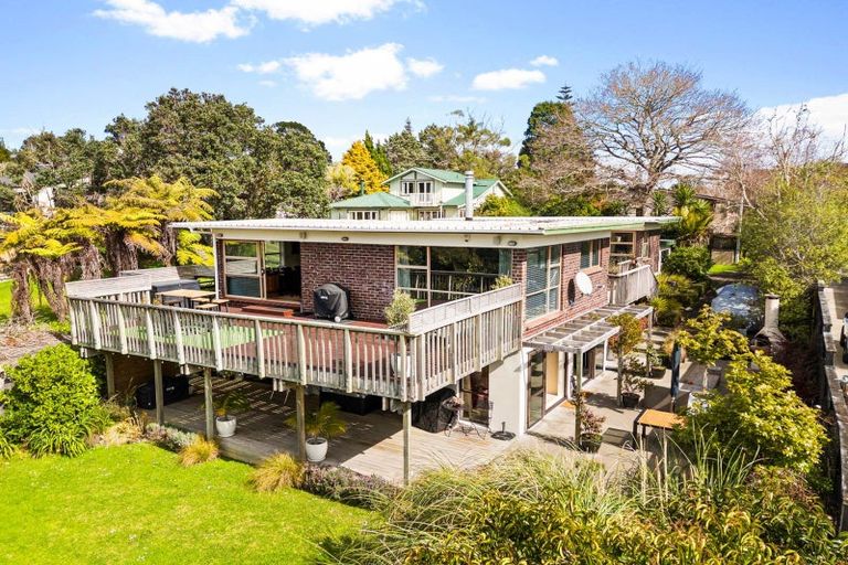 Photo of property in 89 Rame Road, Greenhithe, Auckland, 0632