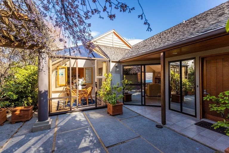 Photo of property in 23 Edinburgh Drive, Queenstown, 9300