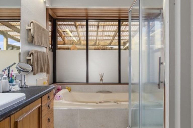 Photo of property in 10a Taratoa Street, Parkvale, Tauranga, 3112