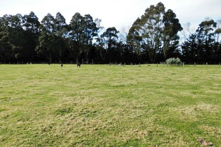 Photo of property in 404 Mangatarere Valley Road, West Taratahi, Carterton, 5791
