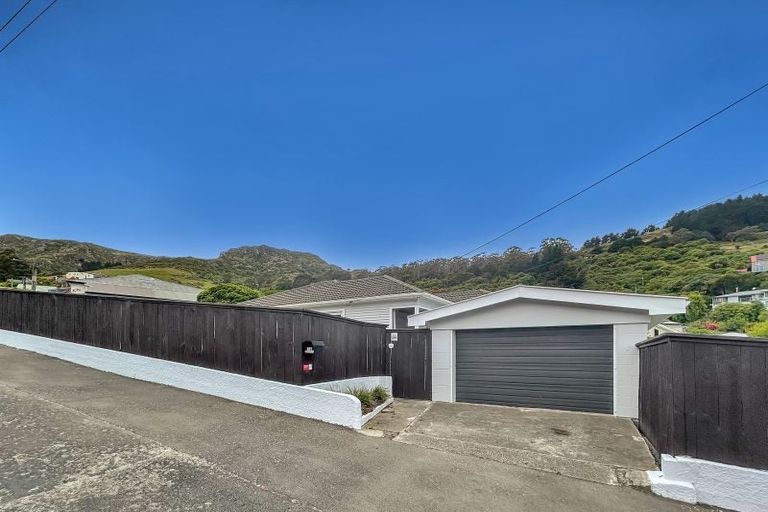 Photo of property in 78 Saint Davids Street, Lyttelton, 8082