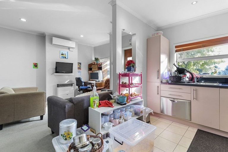 Photo of property in 2/46 Peachgrove Road, Hamilton East, Hamilton, 3216